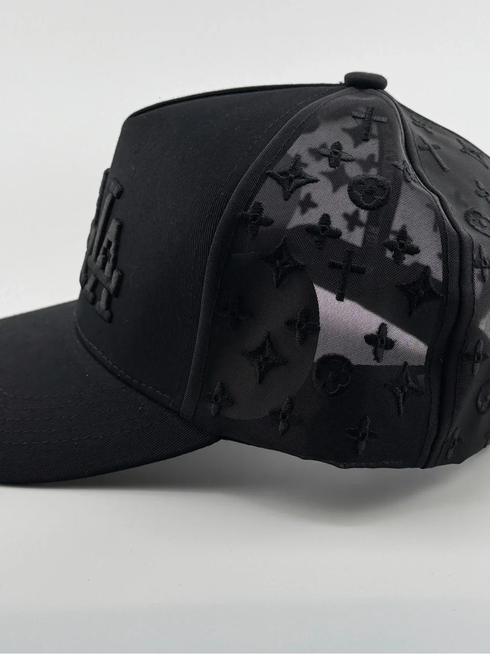 N/A classic black